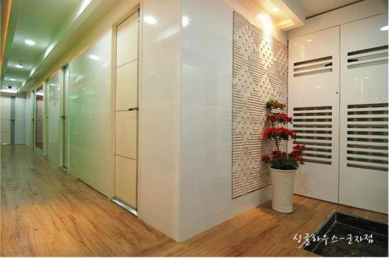 Single House Hotel Seul Esterno foto