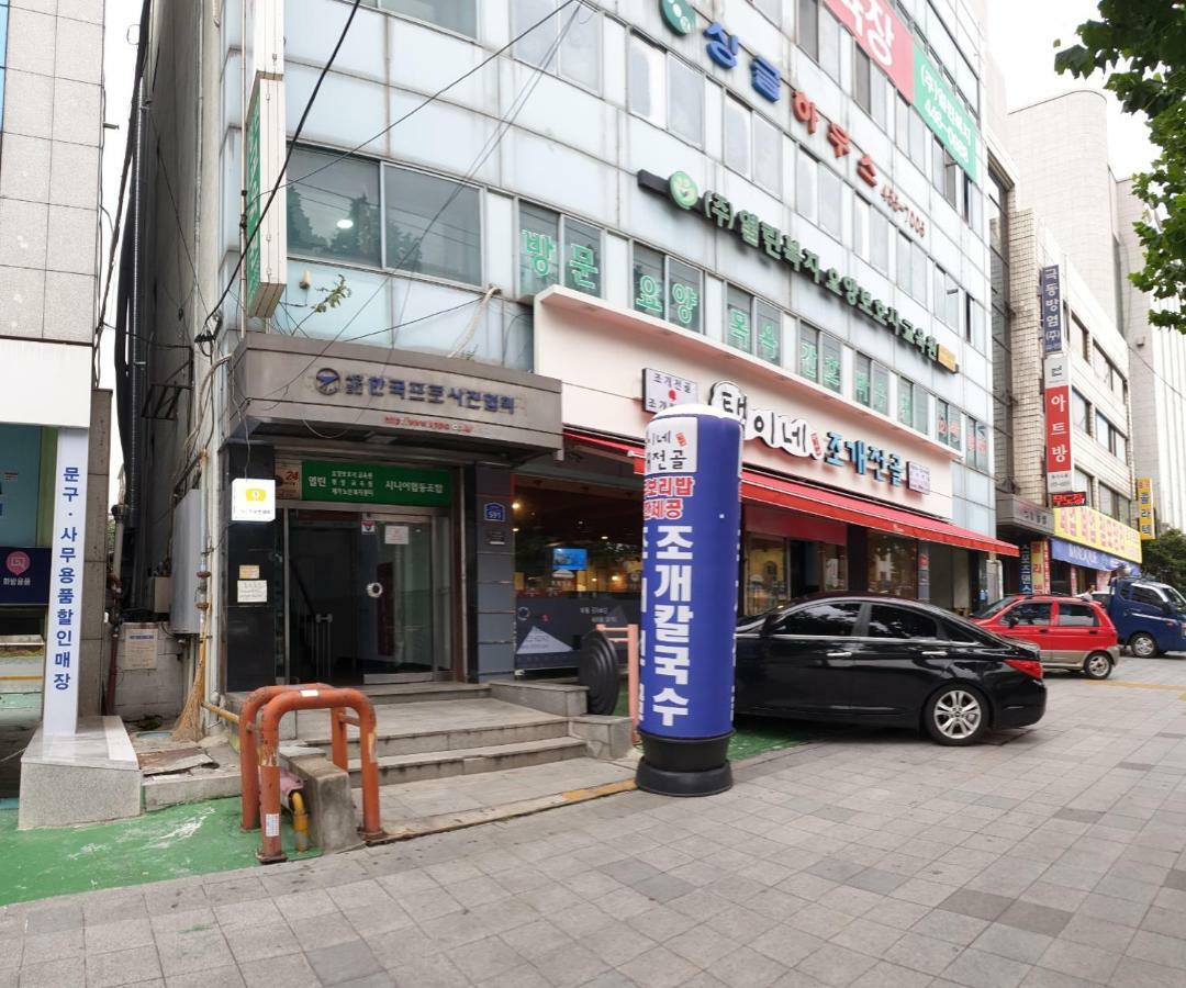 Single House Hotel Seul Esterno foto